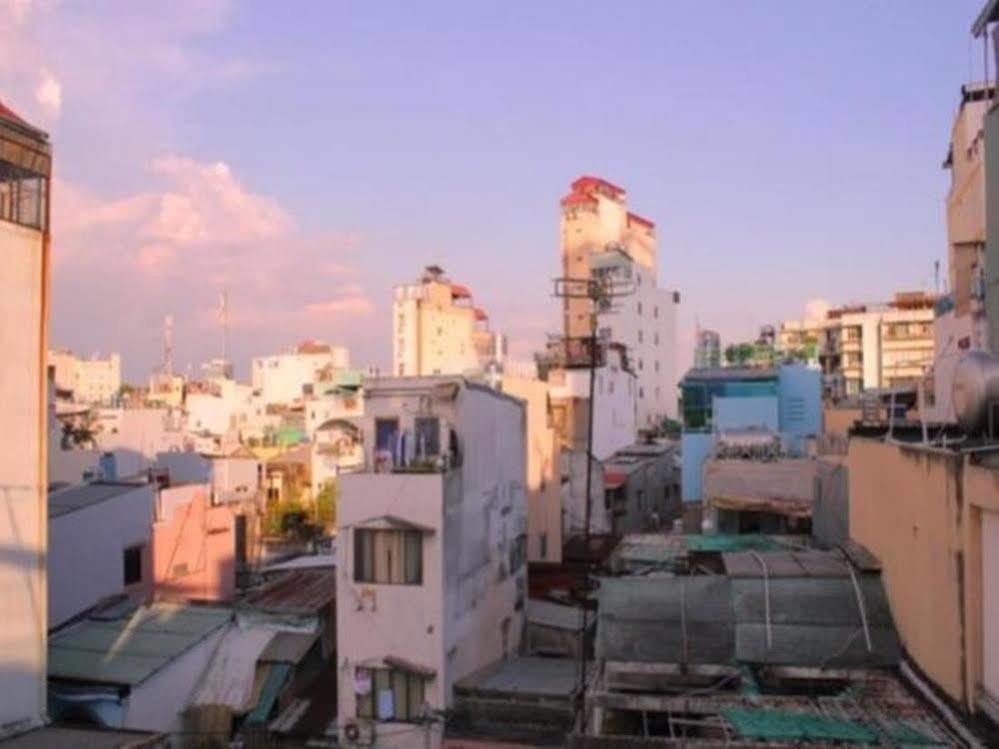Koniko Hotel Ho Chi Minh-stad Buitenkant foto